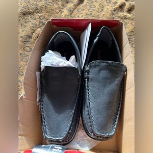 👑Dexter Size 7W Men Black Loafers NWT👑